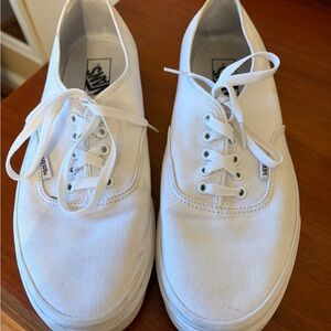 Vans Men’s White Sneakers